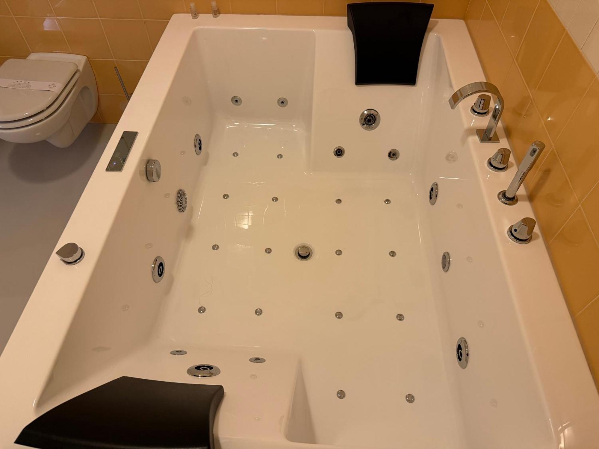 Hotel Motel Sporting Montodine Dış mekan fotoğraf